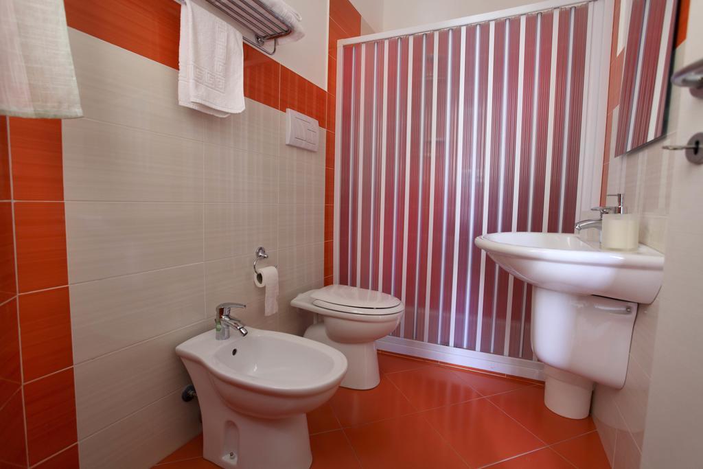 B&B La Grande Mela Santo Stefano di Camastra Chambre photo